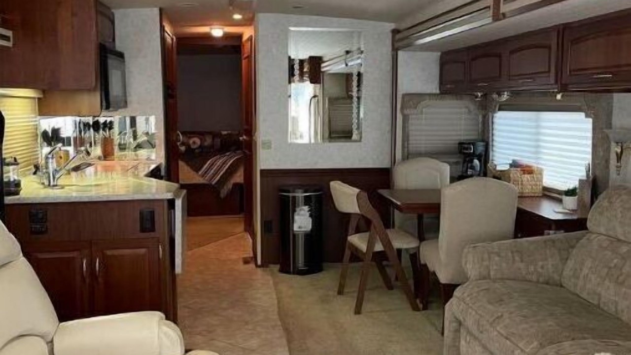 Photo of Livingroom in Carey