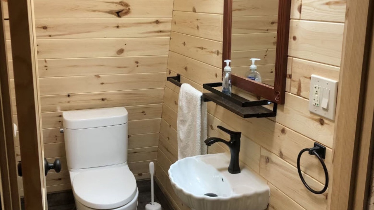 Photo of Bathroom in Babb