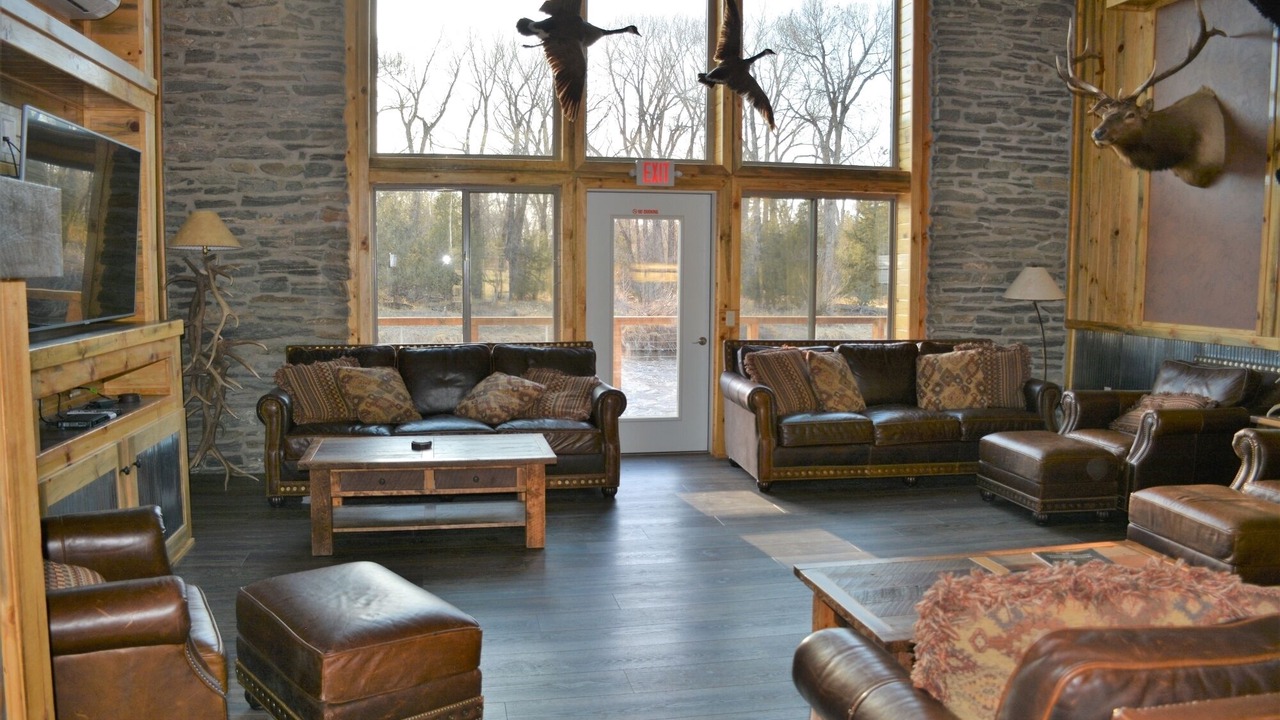 Photo of Livingroom in Saratoga