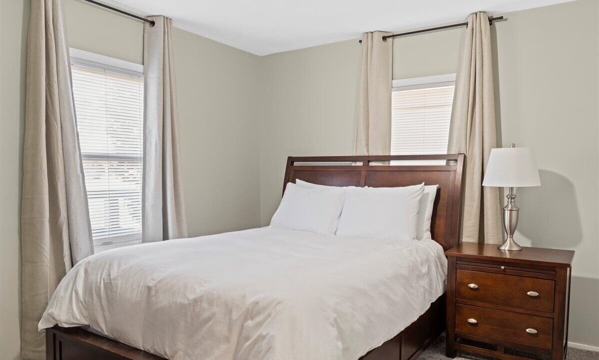 Photo of Bedroom in Lake Orion