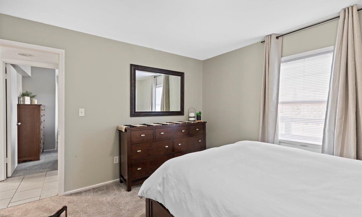 Photo of Bedroom in Lake Orion
