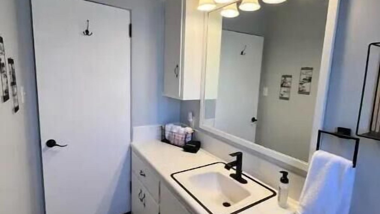 Photo of Bathroom in University District