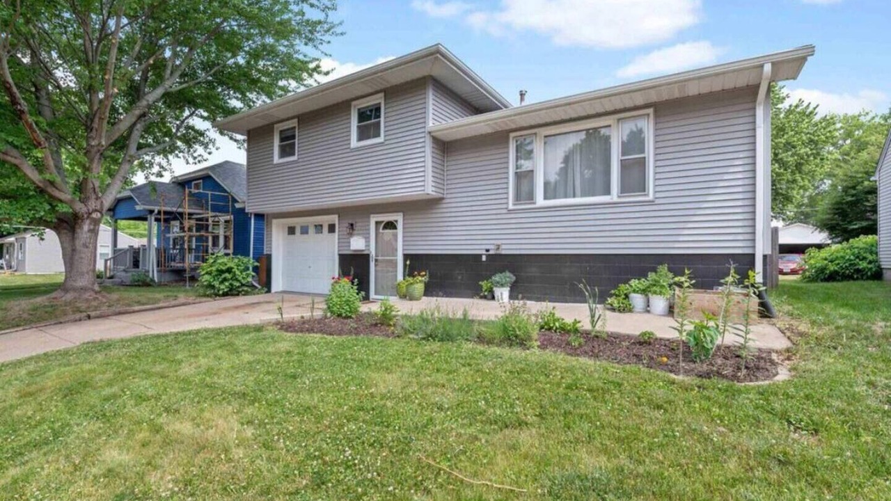 Photo of Outdoor in Bettendorf