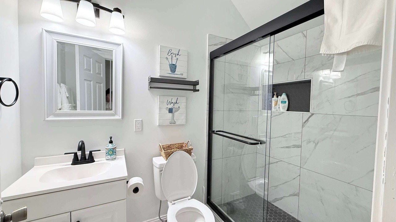 Photo of Bathroom in Museum District