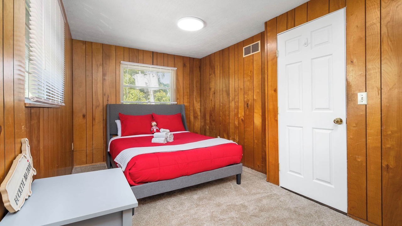 Photo of Bedroom in University District
