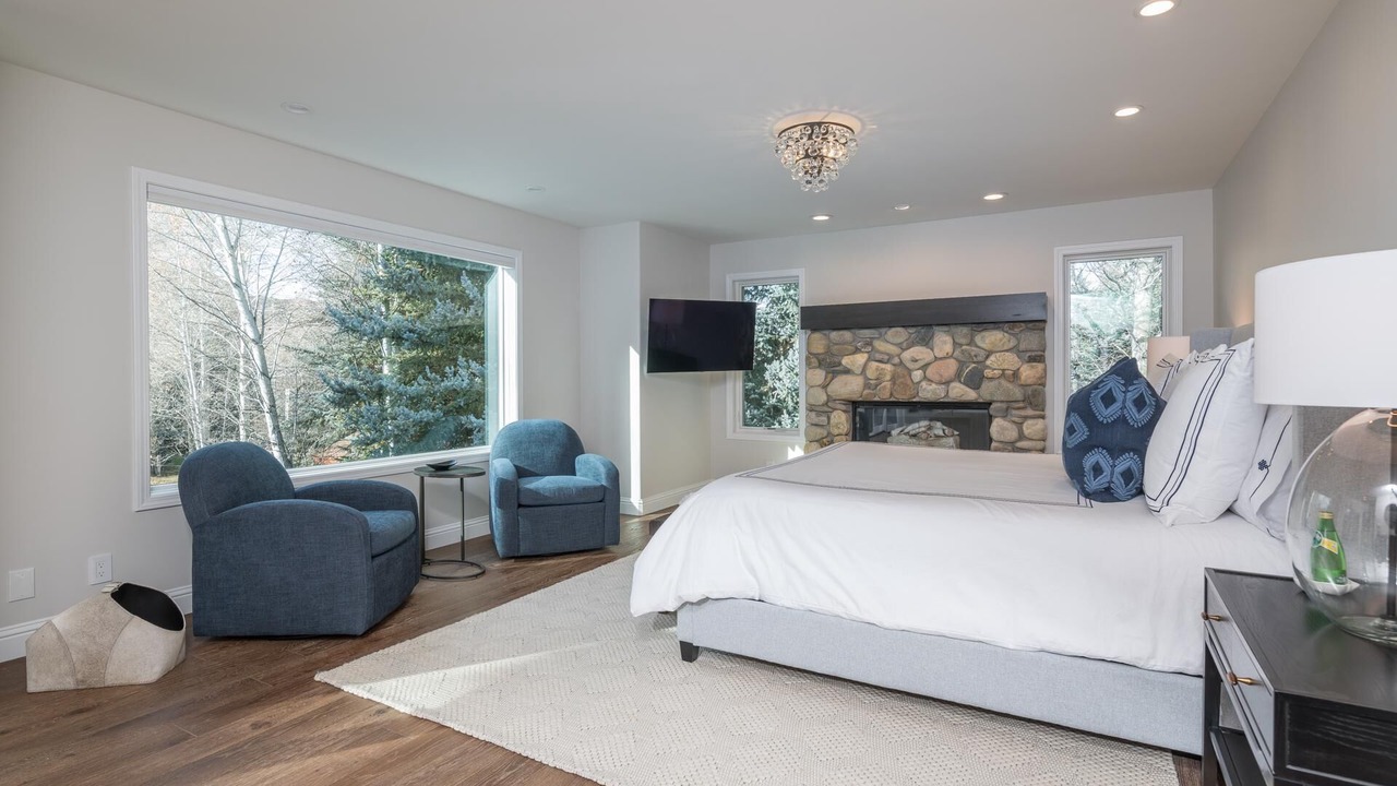 Photo of Bedroom in Twin Creeks