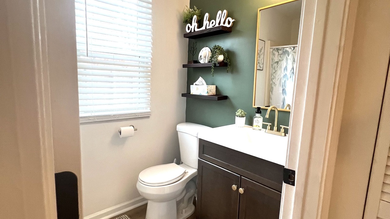 Photo of Bathroom in Heron Walk