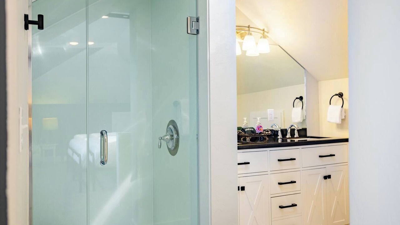 Photo of Bathroom in Anaconda