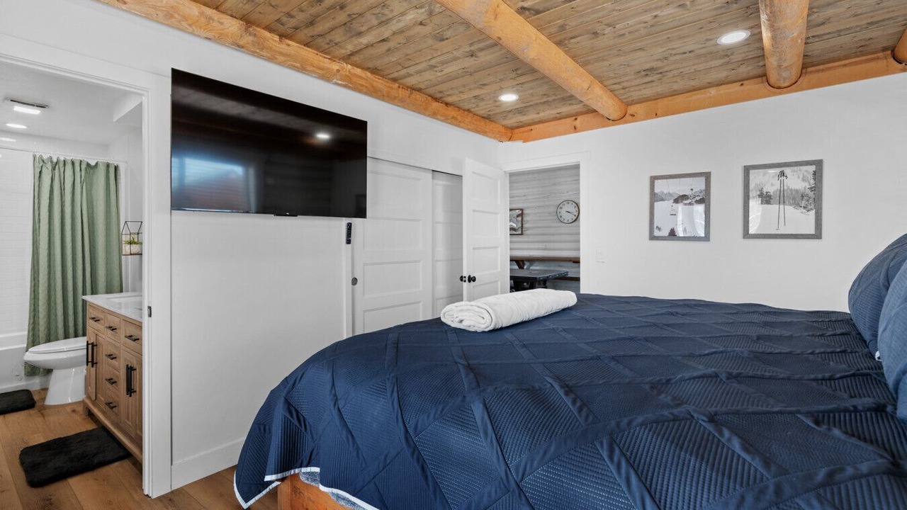 Photo of Bedroom in St. Charles