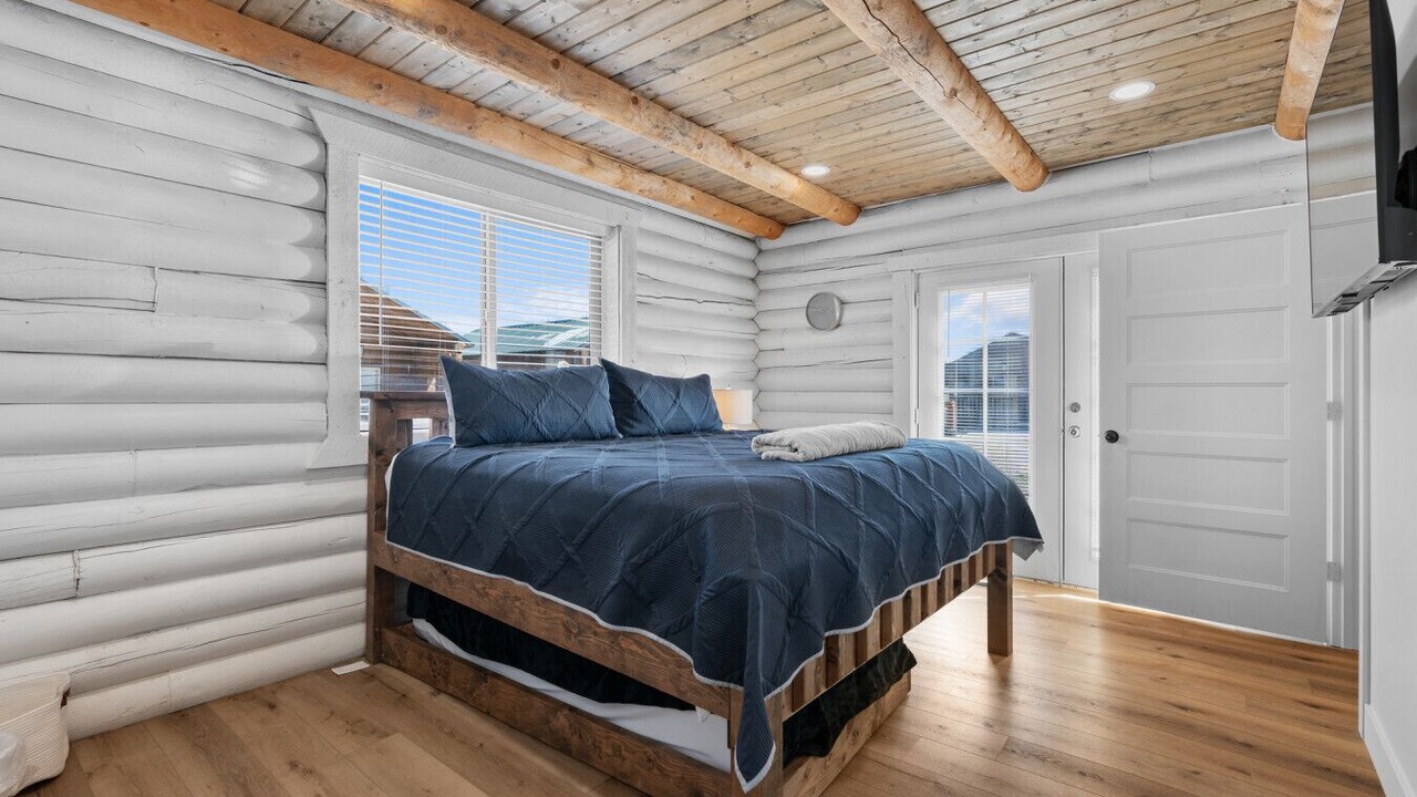 Photo of Bedroom in St. Charles
