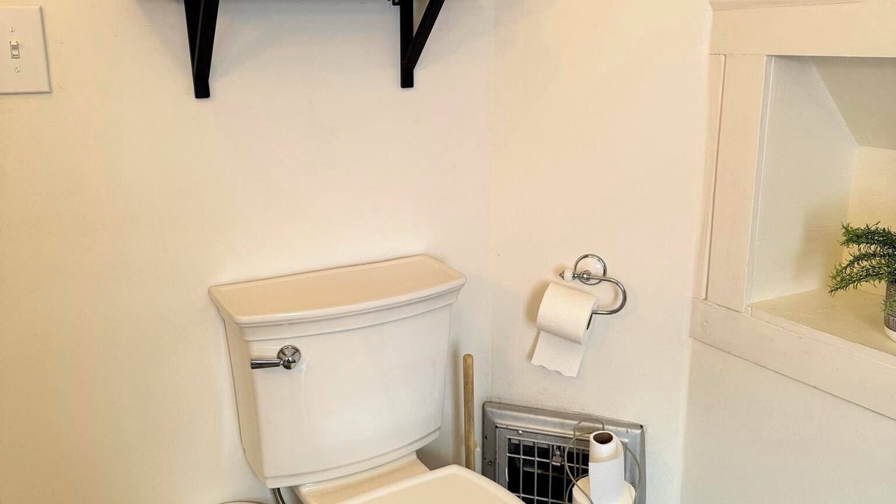 Photo of Bathroom in Butte