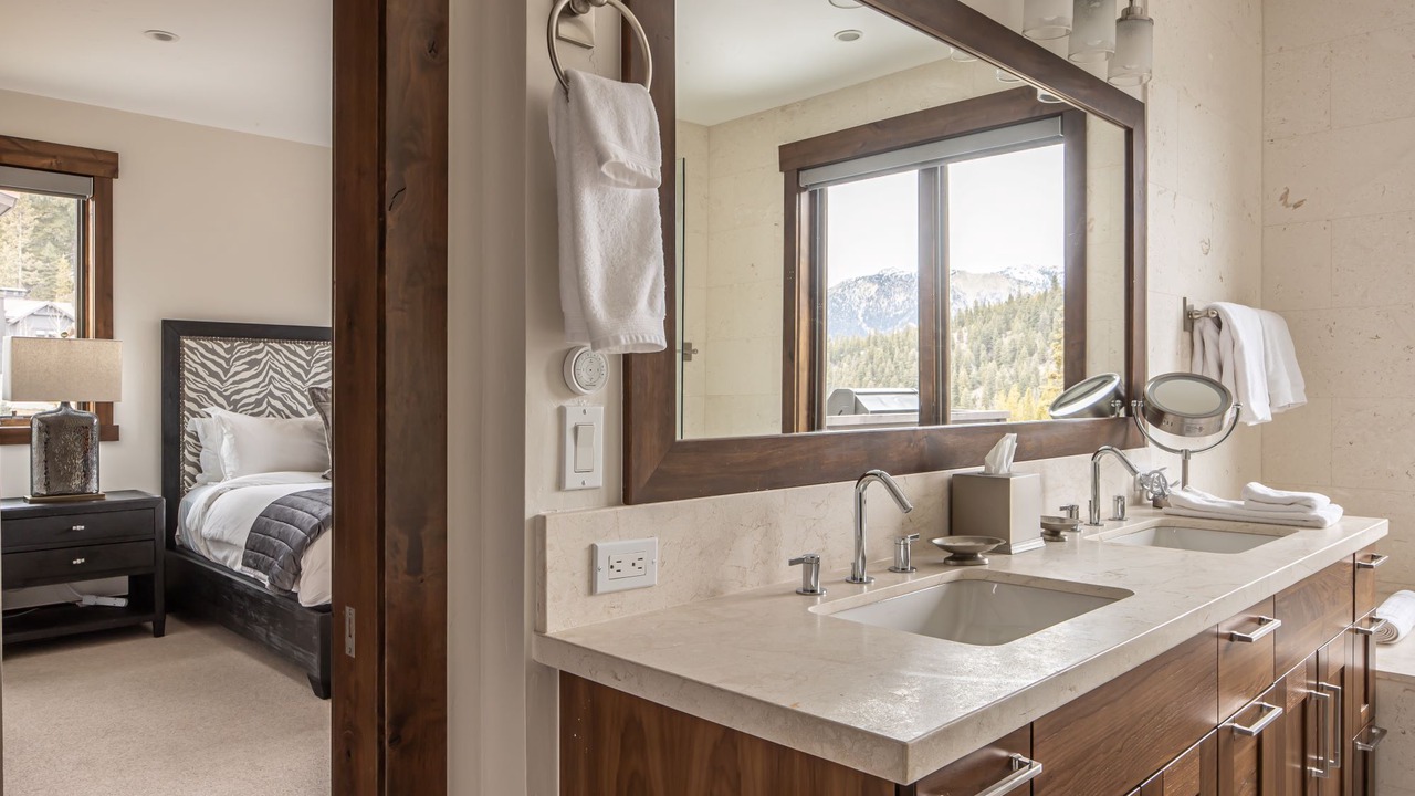 Photo of Bathroom in Spanish Peaks