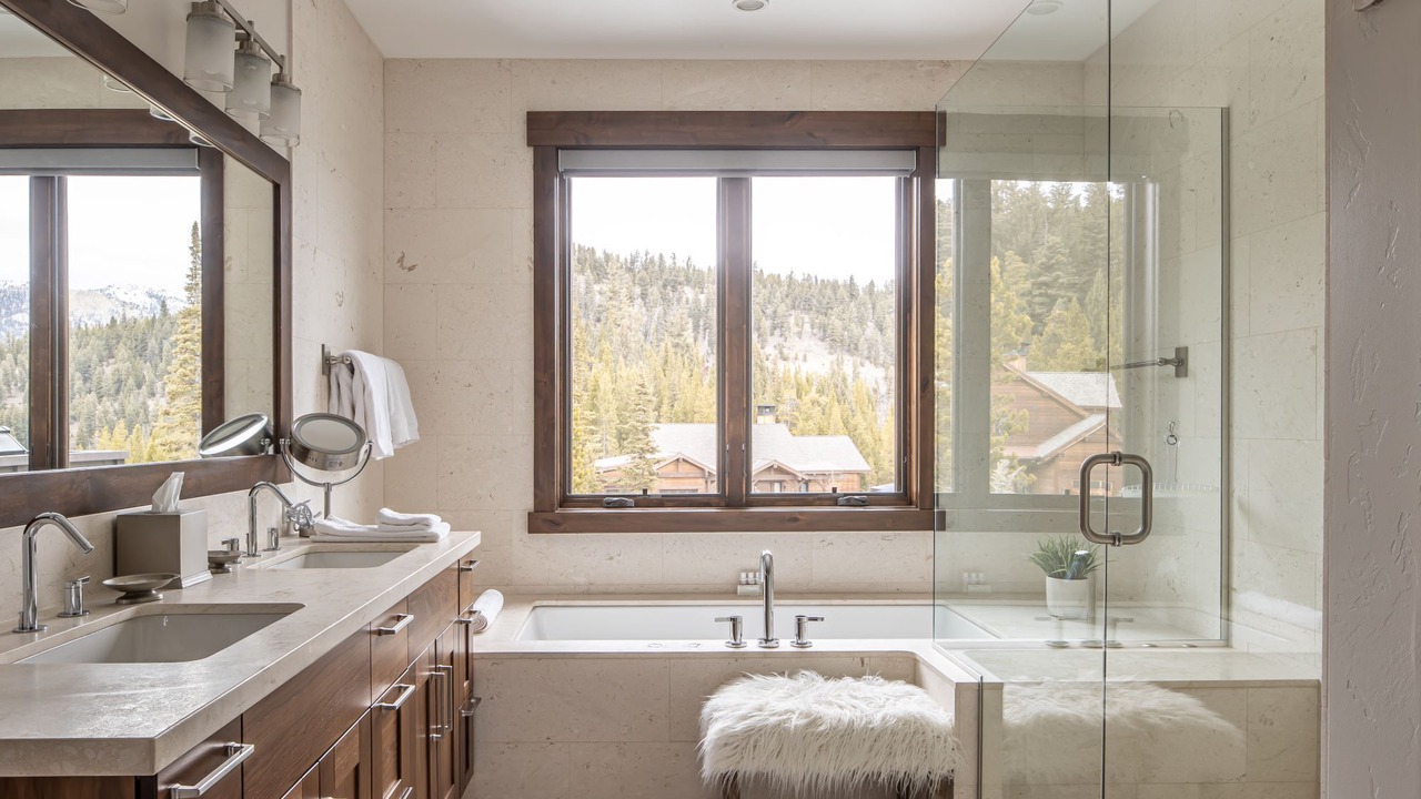 Photo of Bathroom in Spanish Peaks