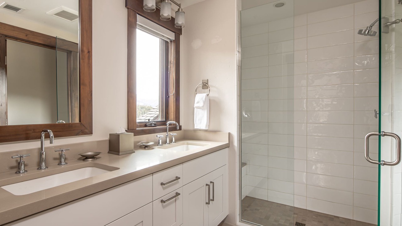 Photo of Bathroom in Spanish Peaks