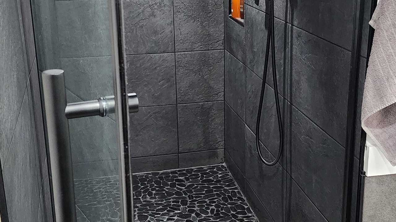 Photo of Bathroom in Palmer