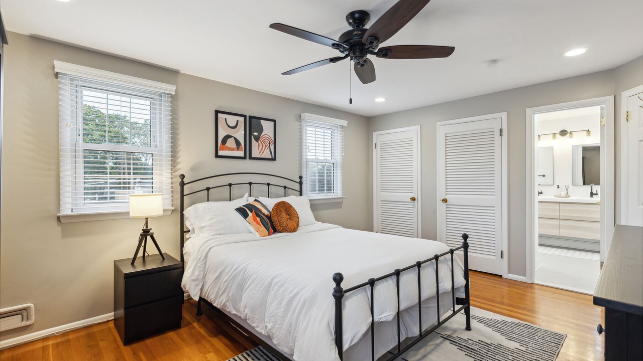 Photo of Bedroom in Cherry Hill