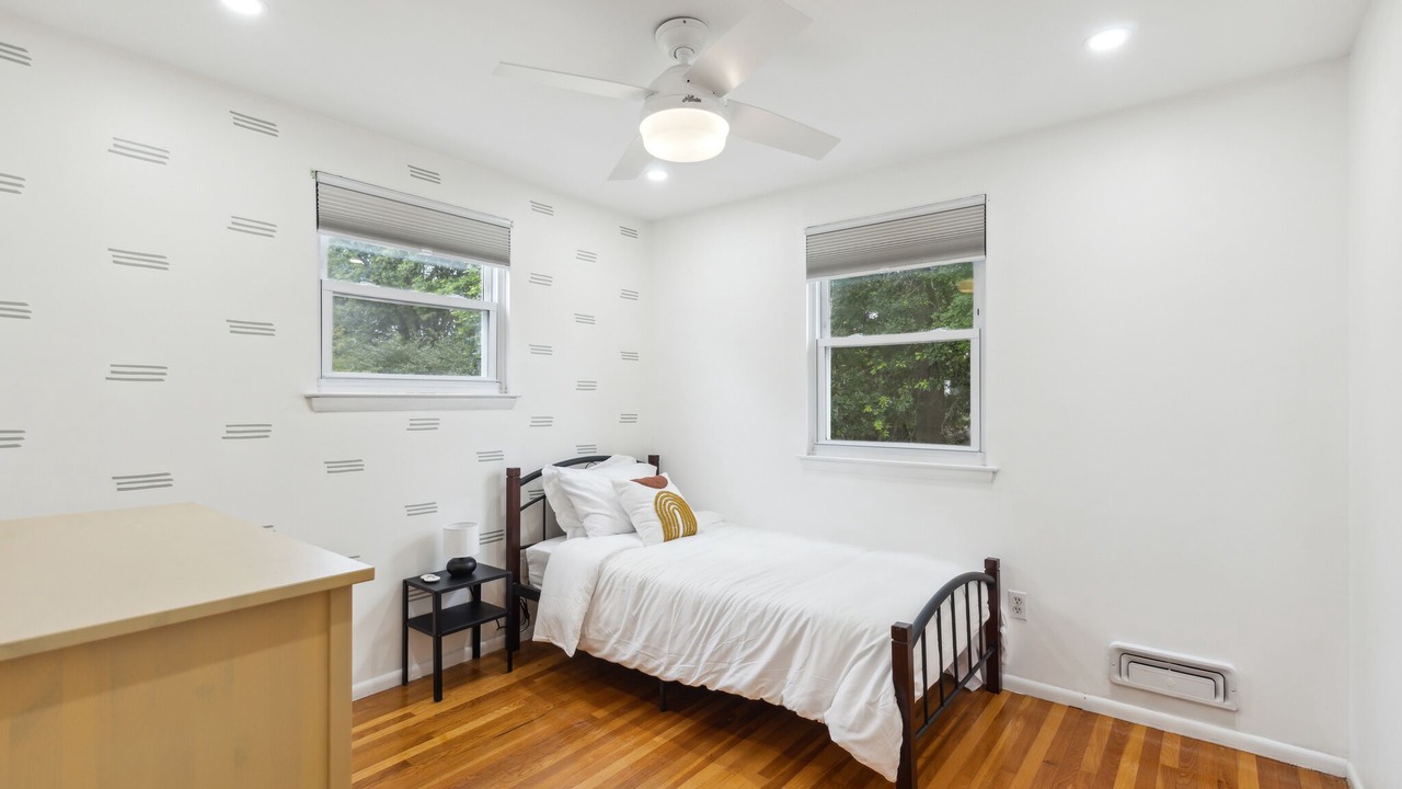 Photo of Bedroom in Cherry Hill