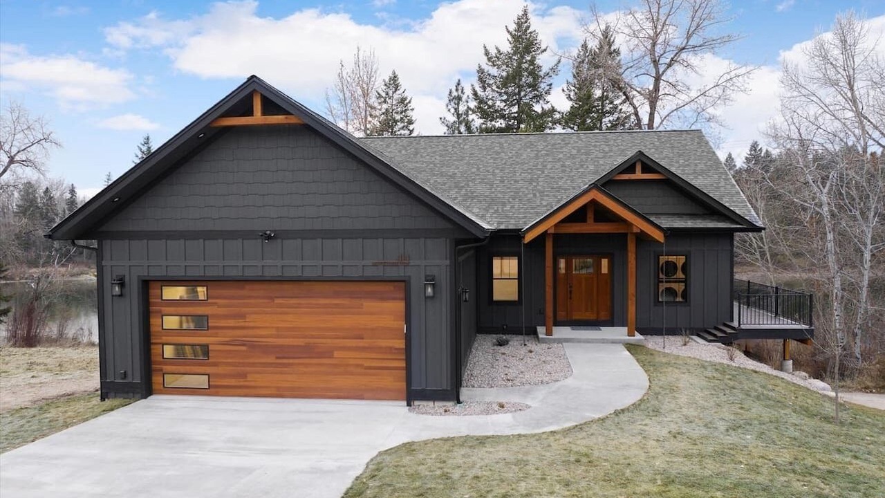 Photo of Outdoor in Columbia Falls