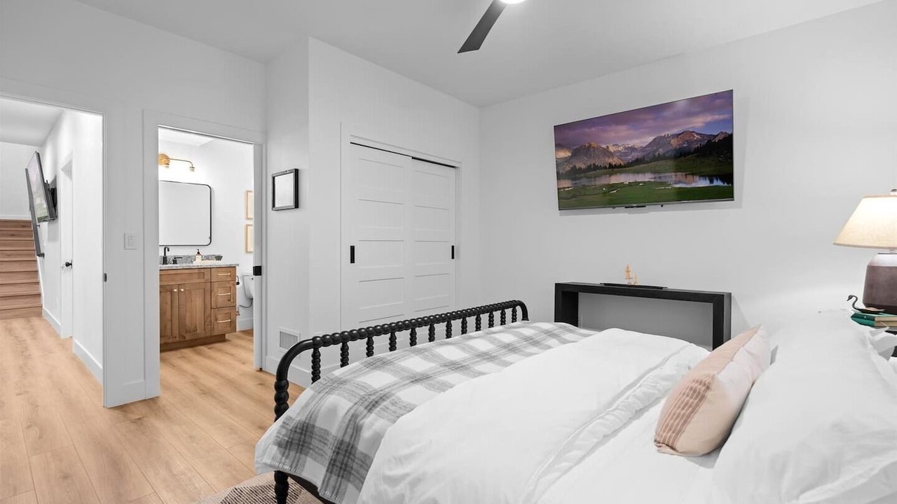 Photo of Bedroom in Columbia Falls