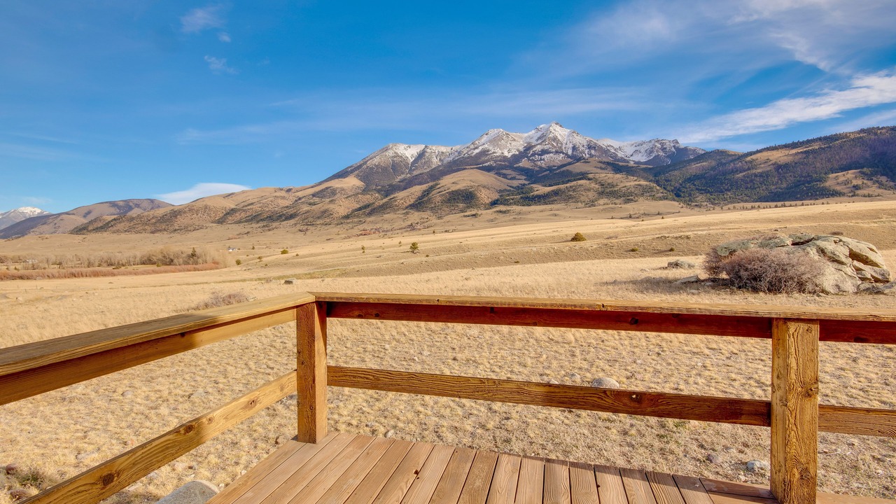 Photo of Outdoor in Pray