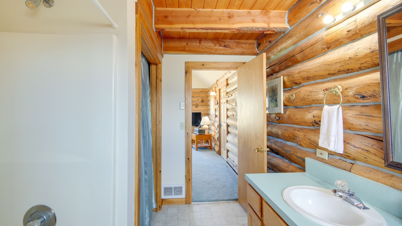 Photo of Bathroom in Pray