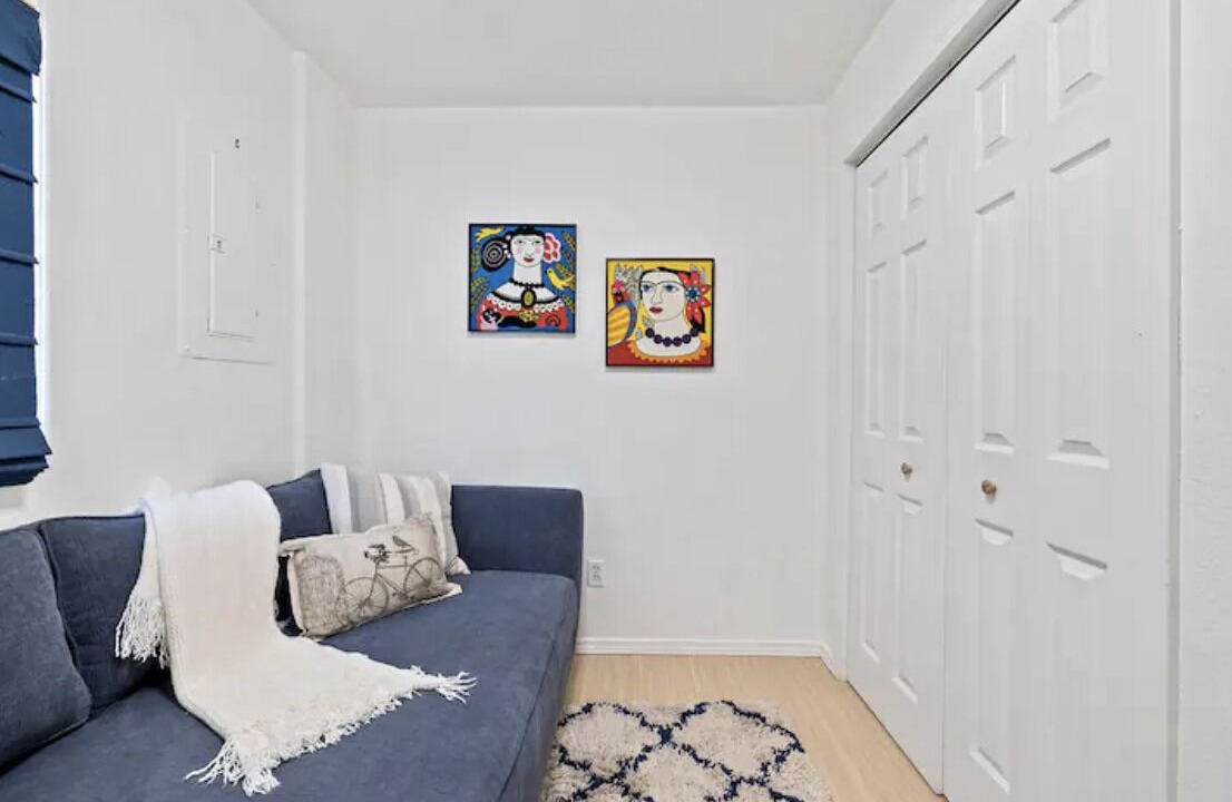 Photo of Livingroom in North End