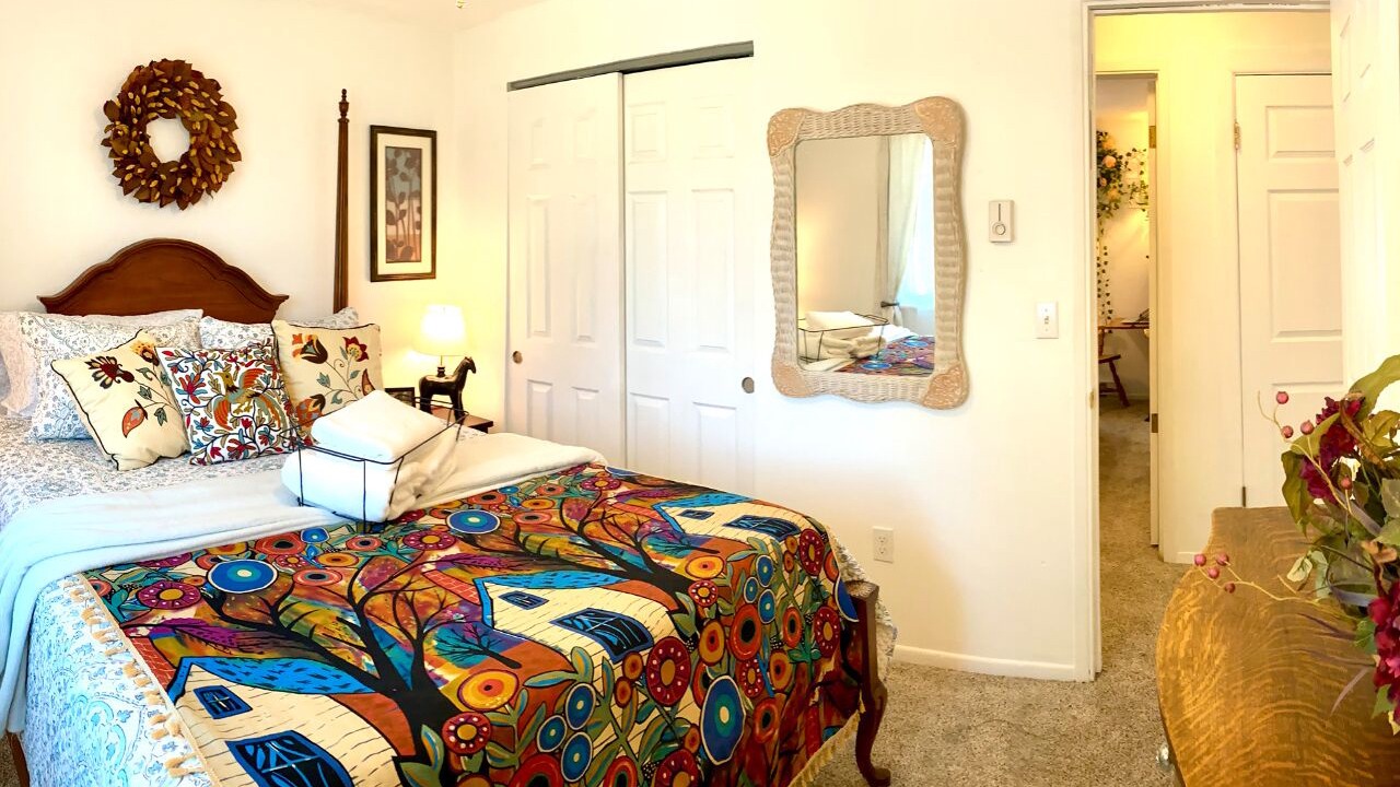 Photo of Bedroom in South Perry District