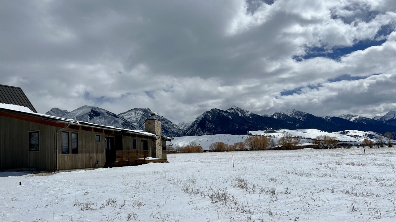 Photo of Outdoor in Livingston