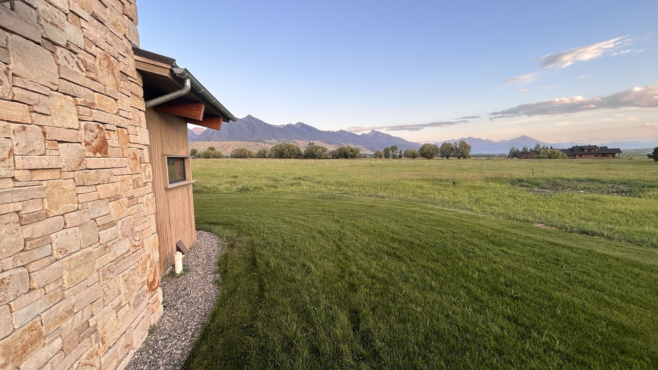 Photo of Outdoor in Livingston