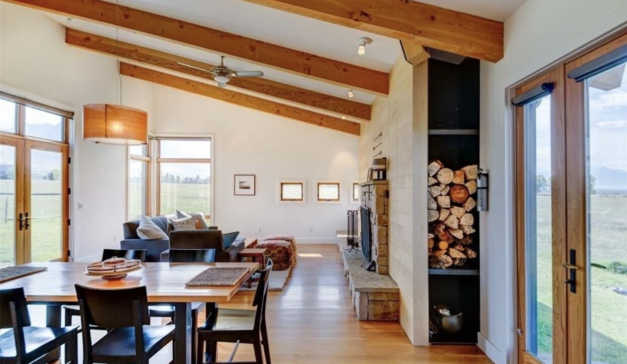 Photo of Livingroom in Livingston