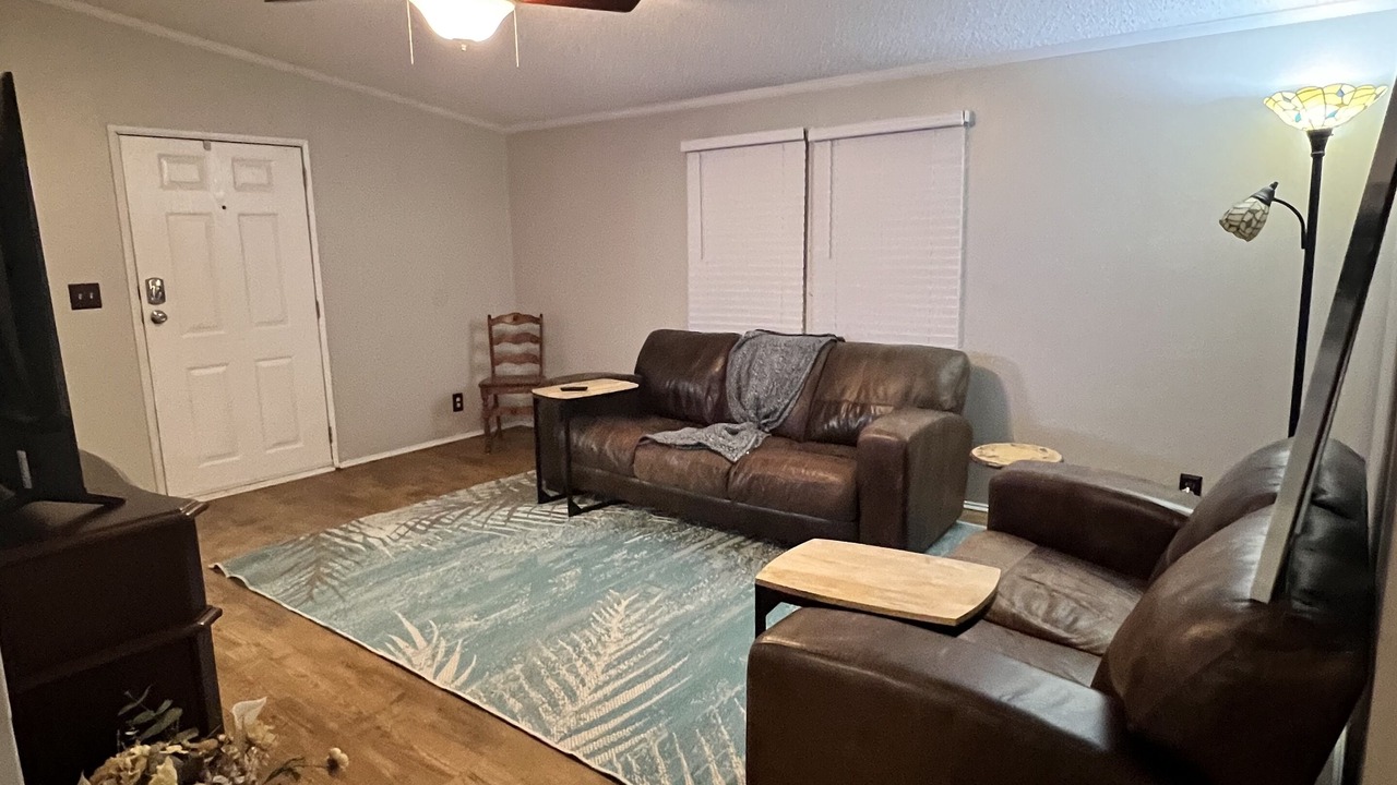 Photo of Livingroom in Bowling Green