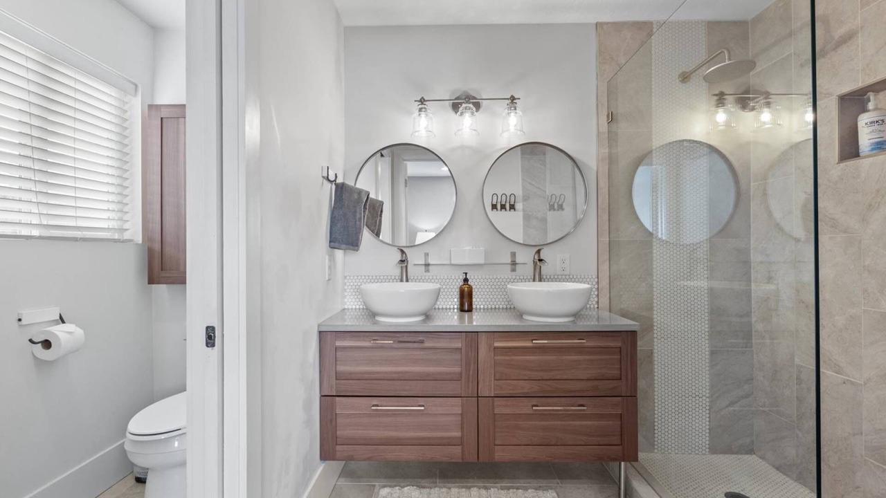 Photo of Bathroom in North End
