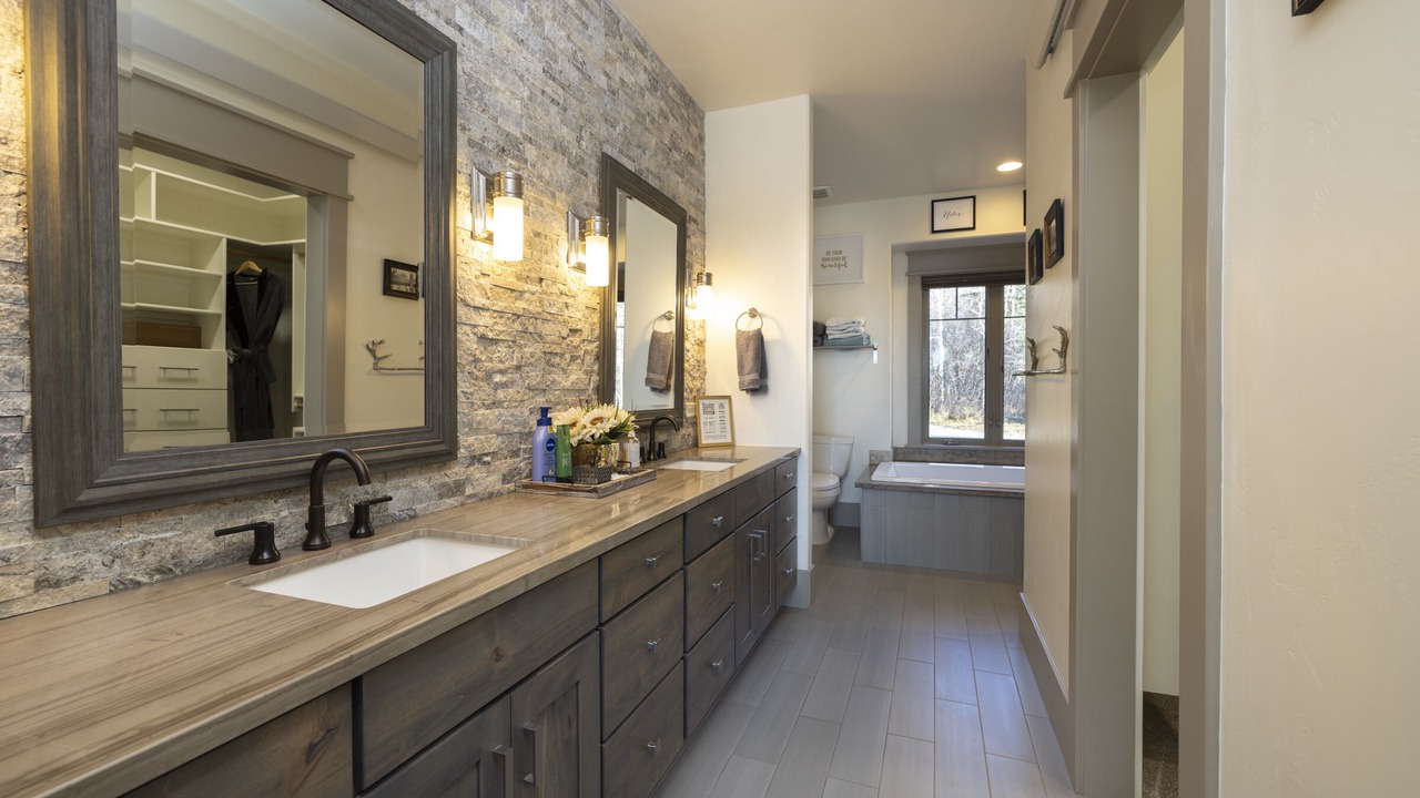 Photo of Bathroom in Star Valley Ranch