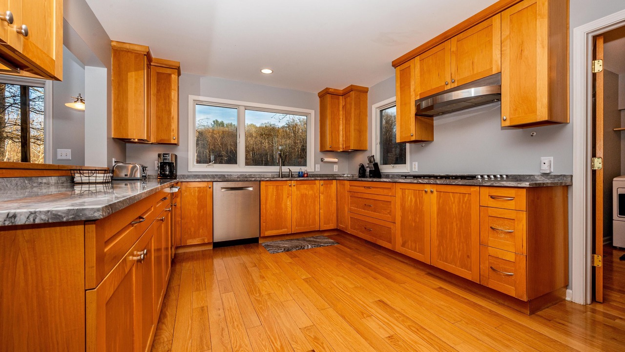Photo of Kitchen in Gnaw Bone