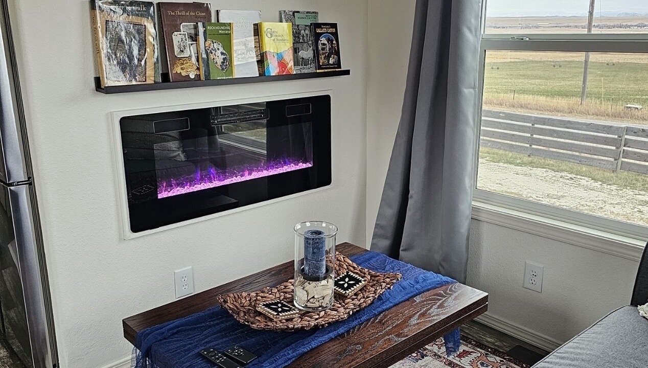 Photo of Livingroom in Three Forks