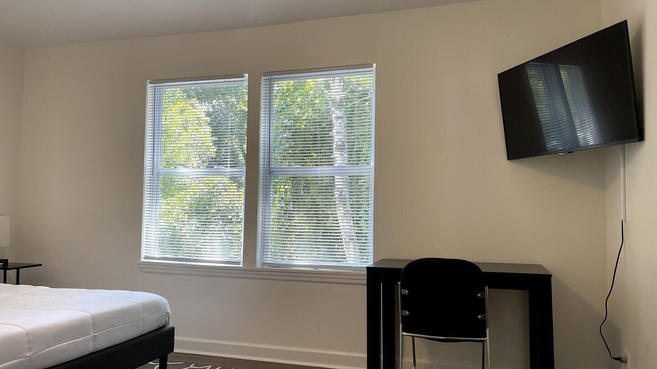 Photo of Bedroom in Old Irving Park