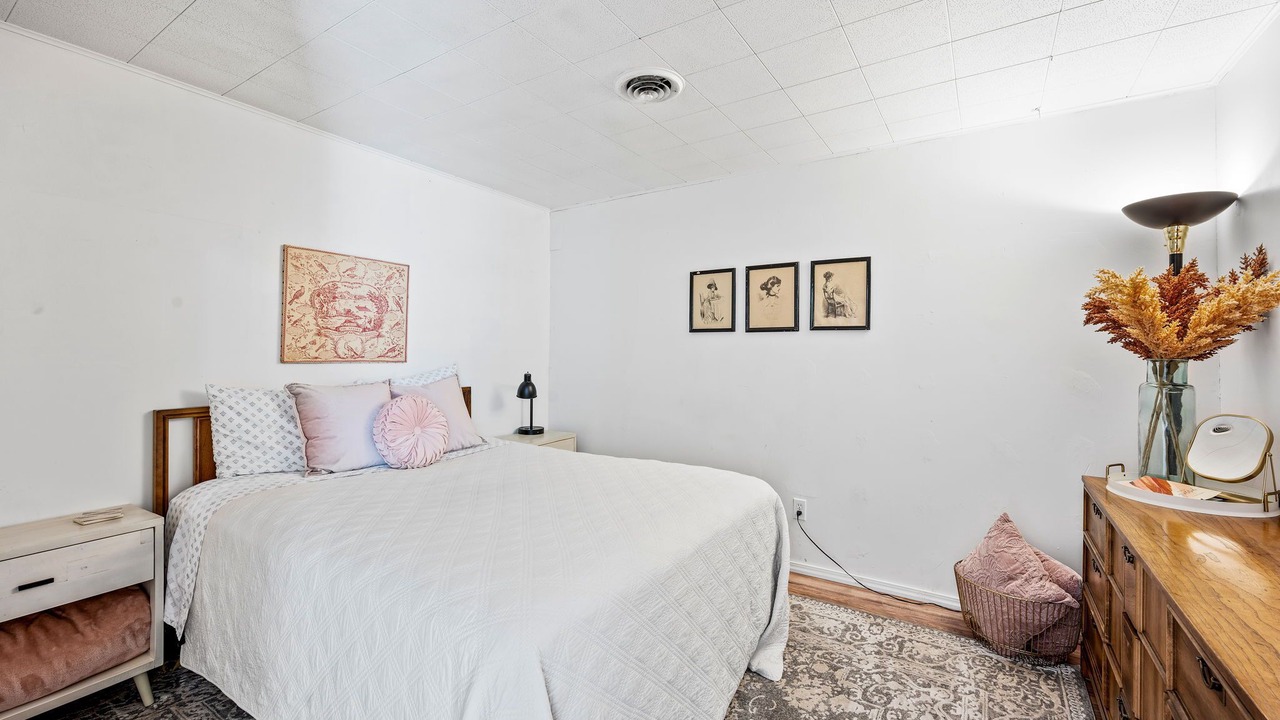 Photo of Bedroom in Wallace