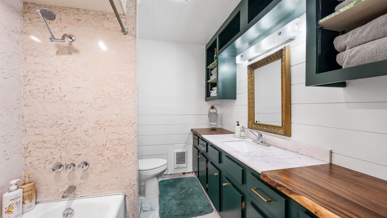 Photo of Bathroom in Wallace