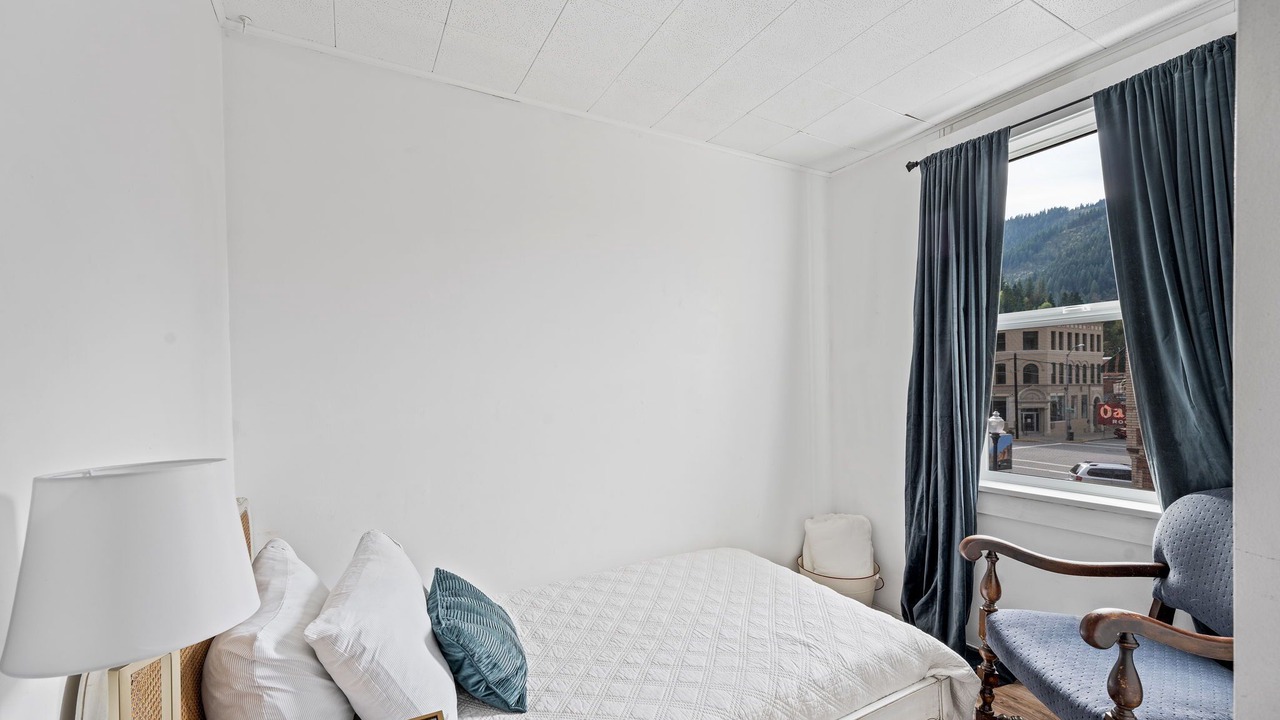 Photo of Bedroom in Wallace
