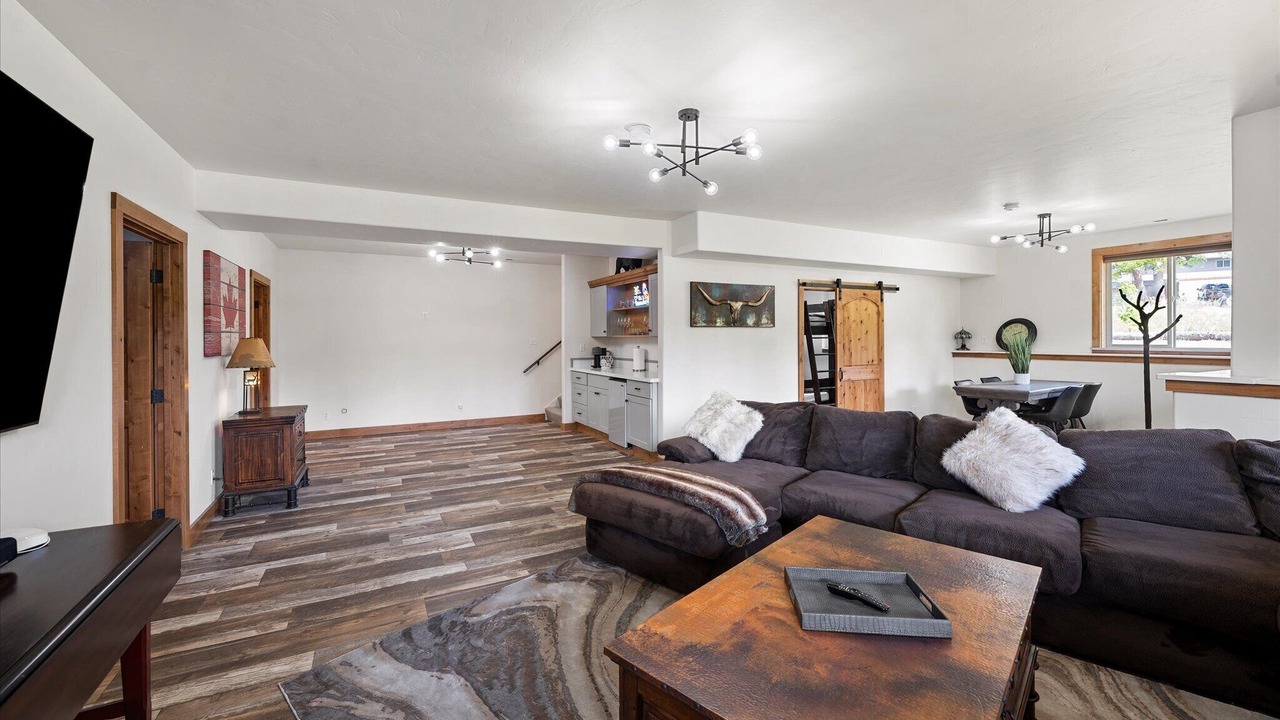 Photo of Livingroom in Lincoln County