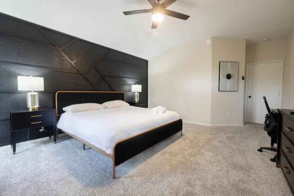 Photo of Bedroom in Northeast Houston