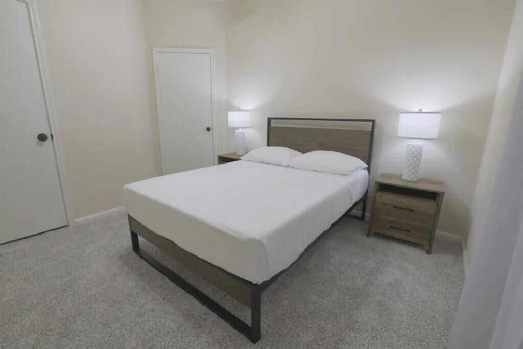 Photo of Bedroom in Northeast Houston
