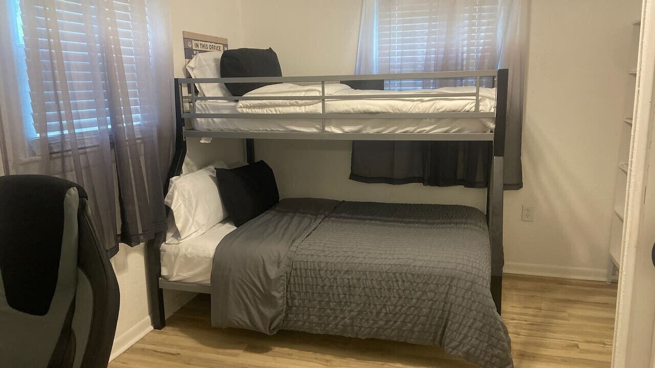 Photo of Bedroom in High Point