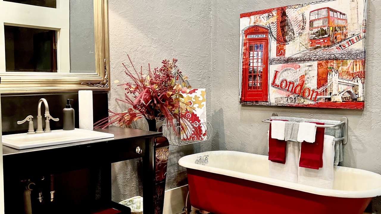 Photo of Bathroom in McComb