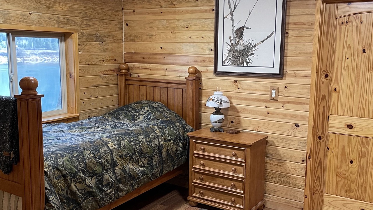 Photo of Bedroom in Thompson Falls