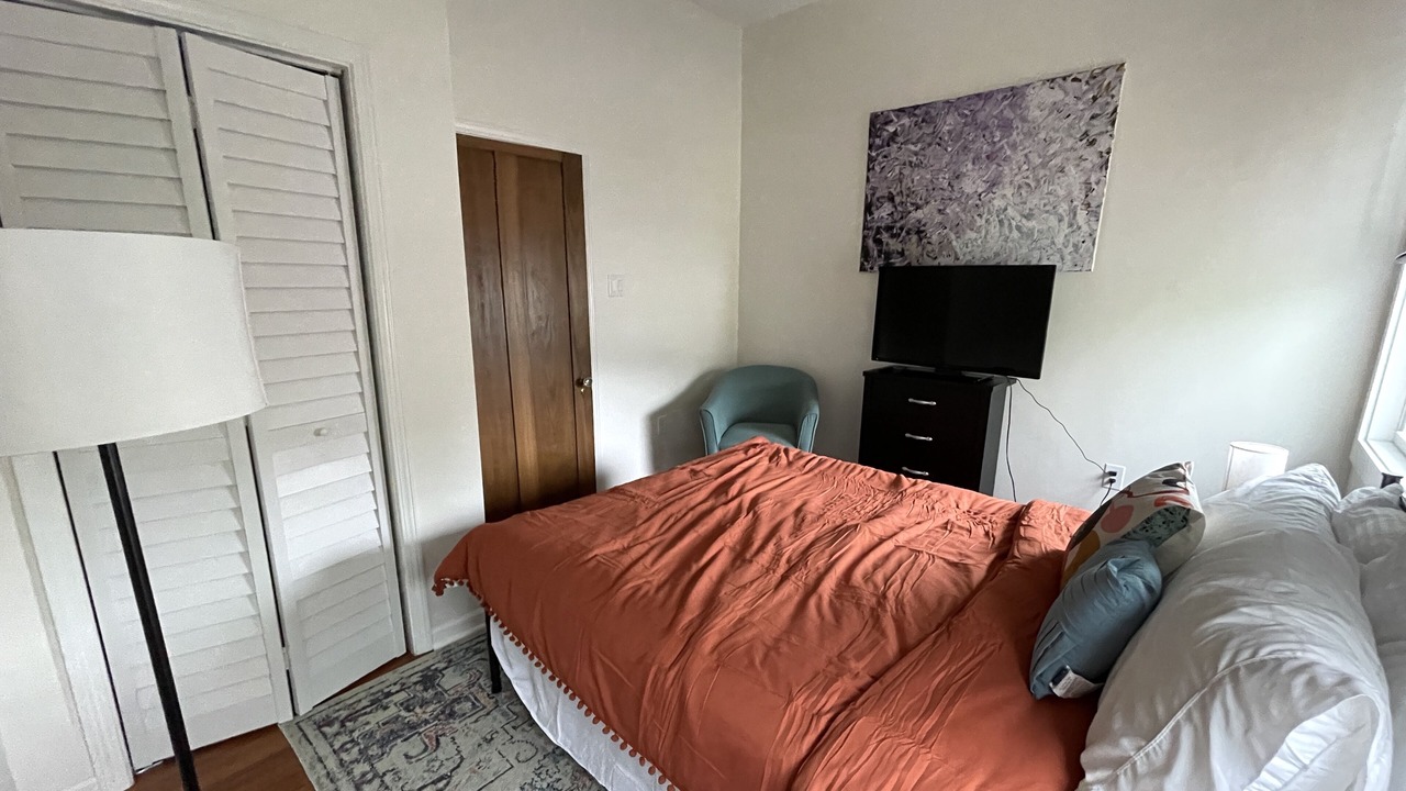 Photo of Bedroom in Broadmoor