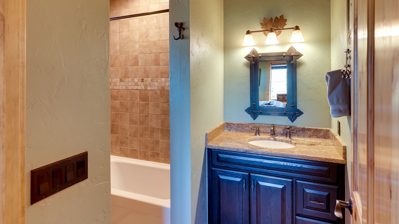 Photo of Bathroom in Belt