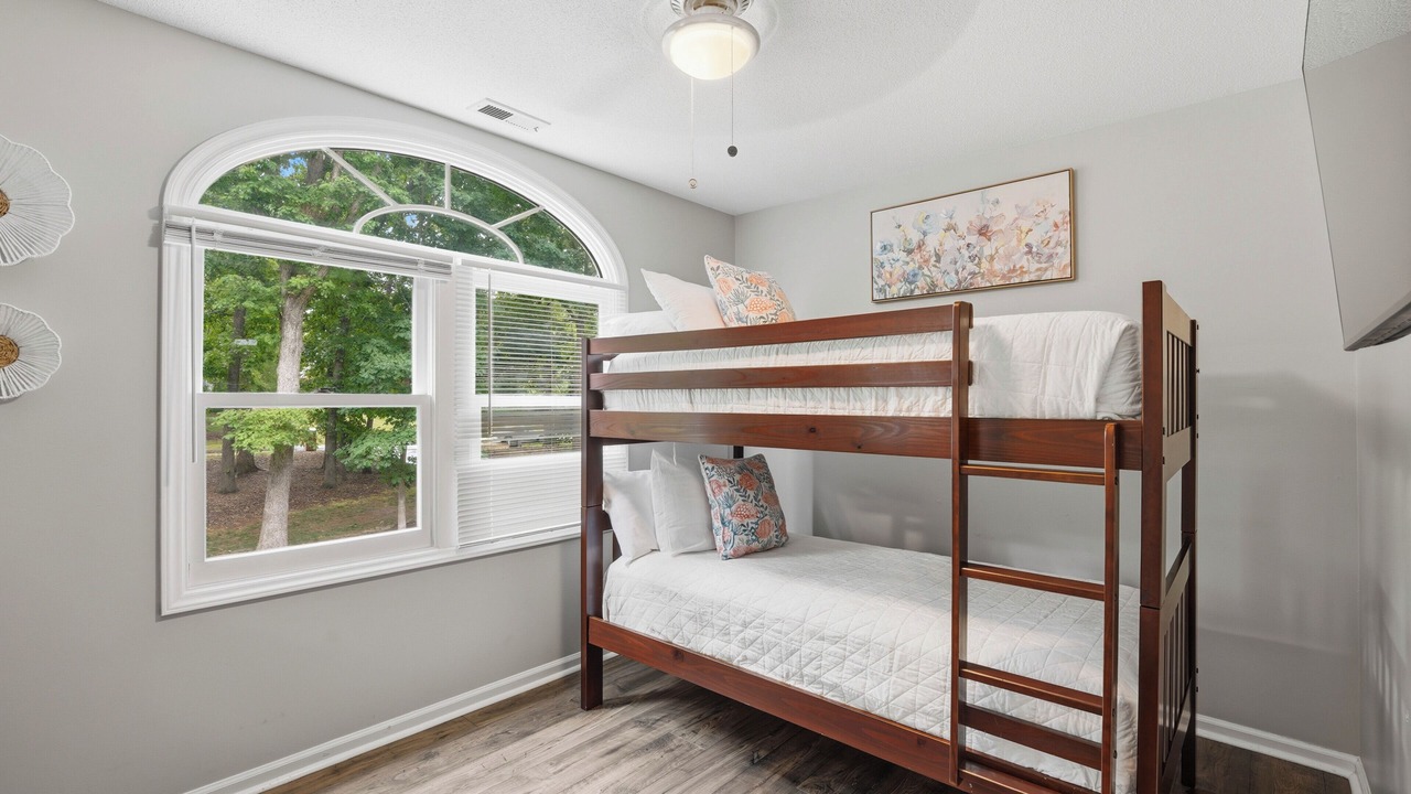 Photo of Bedroom in Mount Mourne