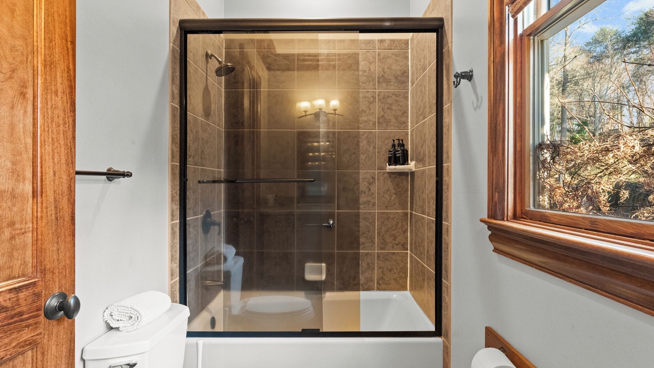 Photo of Bathroom in Mount Mourne