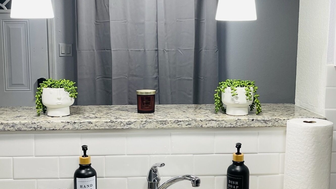 Photo of Bathroom in Maple Heights